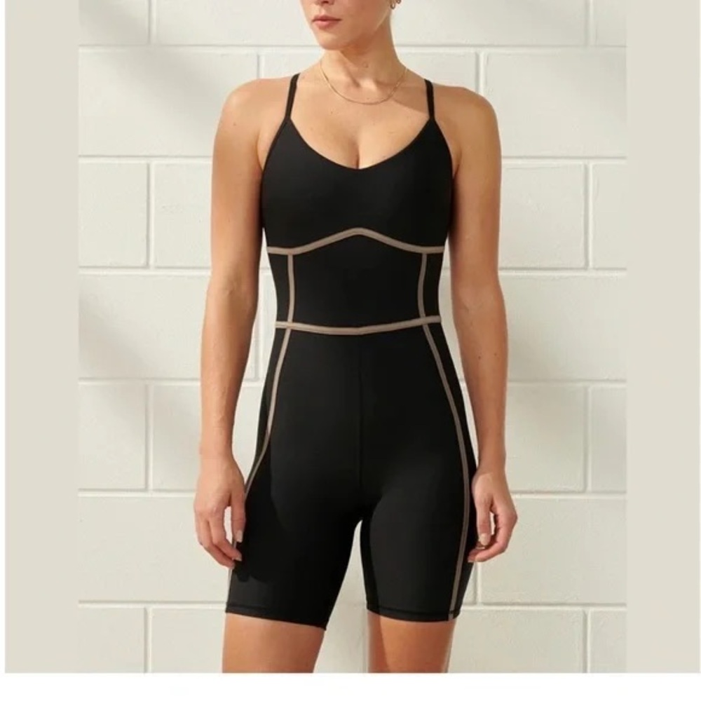 Abercrombie & Fitch YPB SculptLux Romper